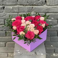 Цветочная композиция из Розы в коробке в Зеленый Городок