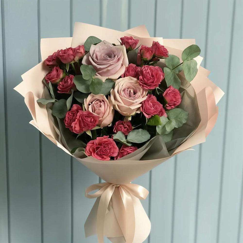 Букет цветов из: Гвоздики и Розы в Зеленый Городок