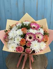 Букет цветов из:  Розы, Герберы и Хризантемы в Зеленый Городок