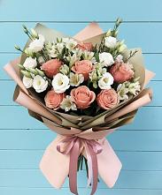 Букет цветов из:  Розы, Альстромерии и Лизиантусы #REPLACE_PRED# Зеленый Городок