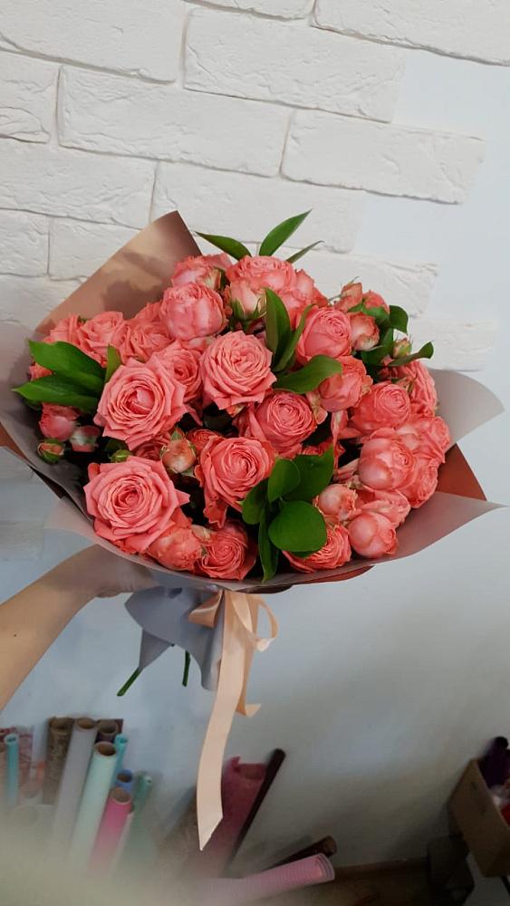 Букет цветов из: Розы в Зеленый Городок