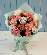 Букет цветов из:  Розы в Зеленый Городок