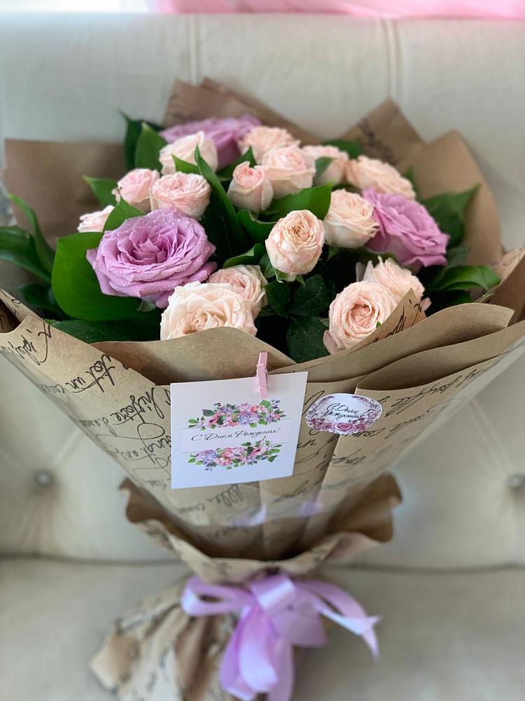 Букет цветов из: Розы в Зеленый Городок