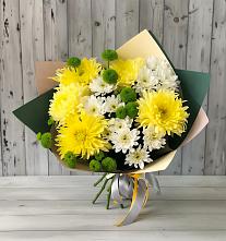 Букет цветов из:  Хризантемы #REPLACE_PRED# Зеленый Городок