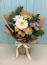 Букет цветов из:  Герберы и Хризантемы в Зеленый Городок