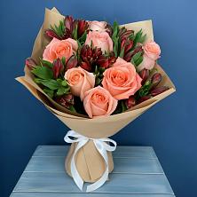 Букет цветов из:  Розы и Альстромерии в Зеленый Городок