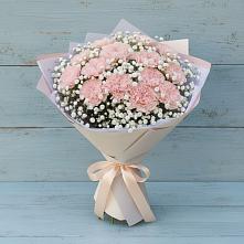Букет цветов из:  Гвоздики в Зеленый Городок