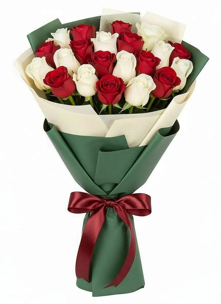 Букет Микс из красных и белых роз в Зеленый Городок
