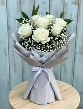Букет цветов из:  Розы в Зеленый Городок