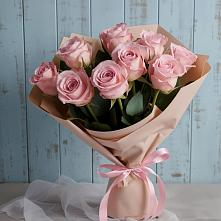 Букет цветов из:  Розы в Зеленый Городок
