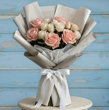 Букет цветов из:  Розы в Зеленый Городок