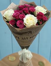 Букет цветов из:  Розы в Зеленый Городок