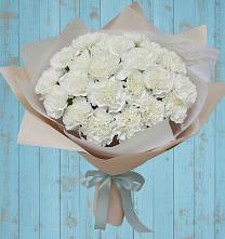 Букет цветов из:  Гвоздики в Зеленый Городок