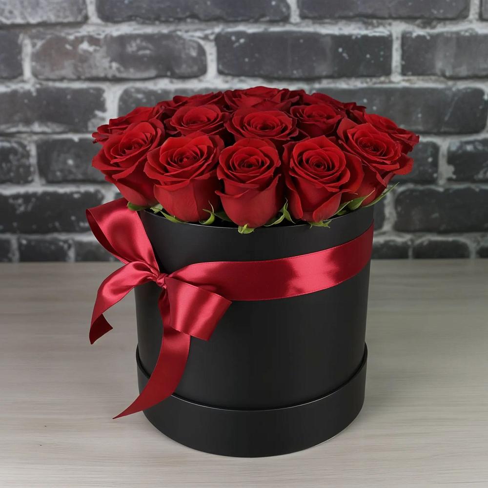 Цветочная композиция из Розы в шляпной коробке в Зеленый Городок